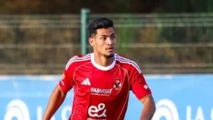 استعادة مصطفى العش من الأهلي في يناير تعزز خط وسط زد